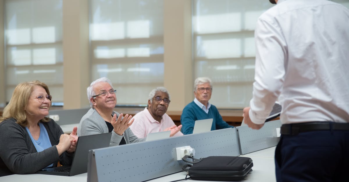 Why In-Person Workshops Offer Superior Networking Benefits